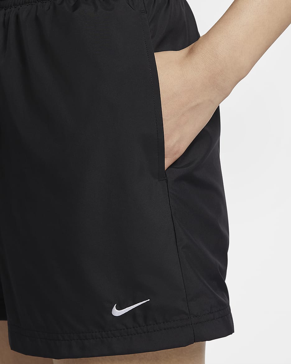 Nike nsw classic fit shorts best sale